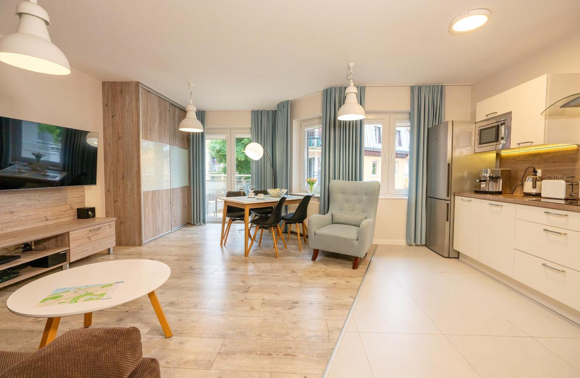 Apartment Przy Latarni Morskiej Z Garazem Kolberg